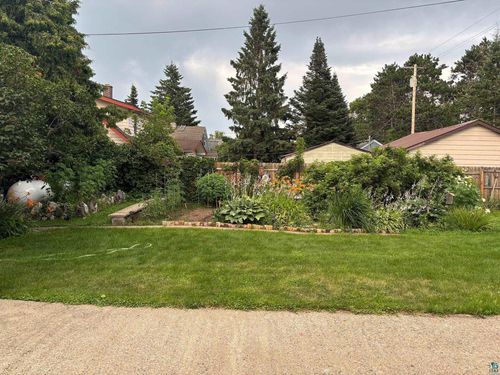 118 E James St, Ely, MN, 55731 | Card Image