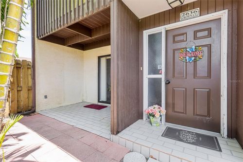 2636 Crown Ct, KISSIMMEE, FL, 34741-2403 | Card Image