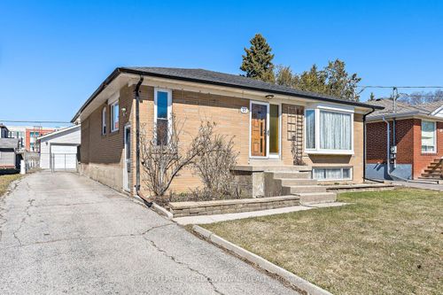 37 Prince Charles Dr, Georgetown, ON, L7G3T9 | Card Image