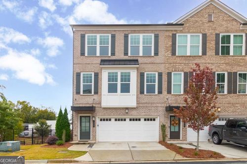 135 Sidney St, Marietta, GA, 30060-1643 | Card Image