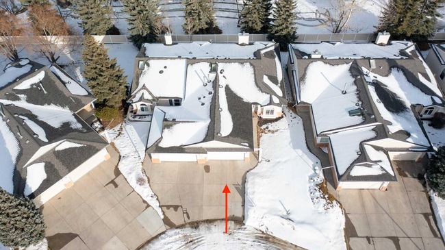 1038 Shawnee Rd Sw, Home with 3 bedrooms, 3 bathrooms and 4 parking in Calgary AB | Image 40