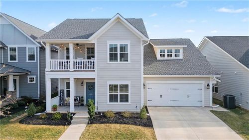 1727 Eastover Dr, Kernersville, NC, 27284-4020 | Card Image