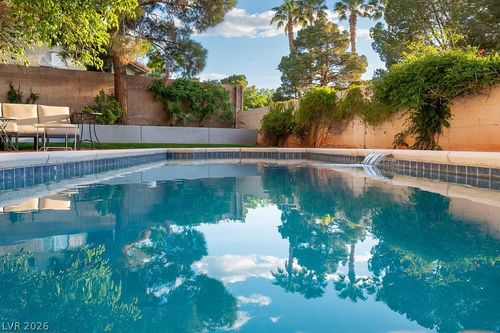 2821 Prickley Pear Dr, Henderson, NV, 89074-3239 | Card Image