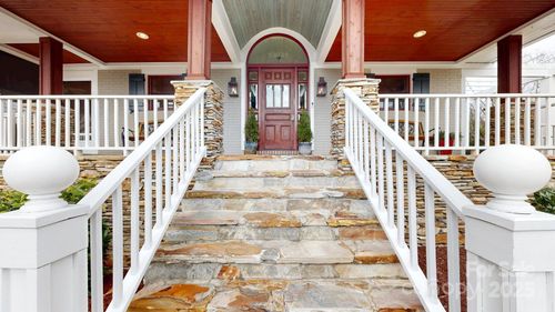 13031 Westmoreland Farm Rd, Davidson, NC, 28036-8094 | Card Image