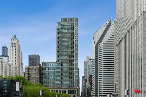 apt-3205-130 N Garland Ct, Chicago, IL, 60602-4796 | Card Image