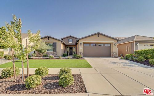 14001 Barbon Beck Ave, Bakersfield, CA, 93311-8666 | Card Image