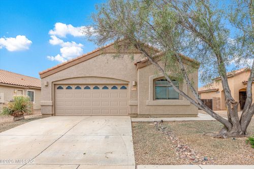 12693 N Fallen Fence Ln, Marana, AZ, 85653-8146 | Card Image