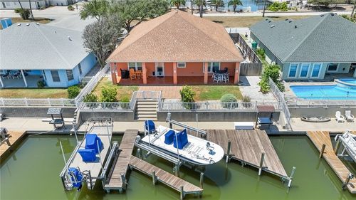 1013 Pompano Dr, Aransas Pass, TX, 78336-5334 | Card Image