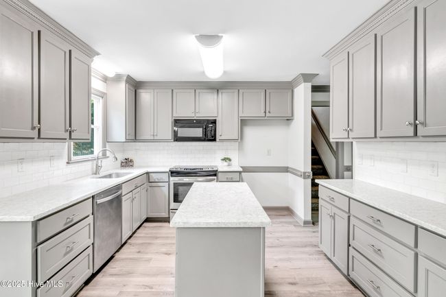 103 E Raintree Ln, House other with 3 bedrooms, 4 bathrooms and 2 parking in Goldsboro NC | Image 12