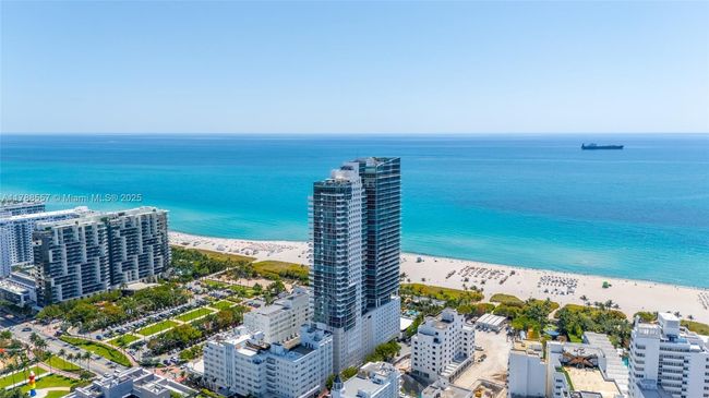 2007 - 101 20 Th St, Condo with 2 bedrooms, 2 bathrooms and null parking in Miami Beach FL | Image 32