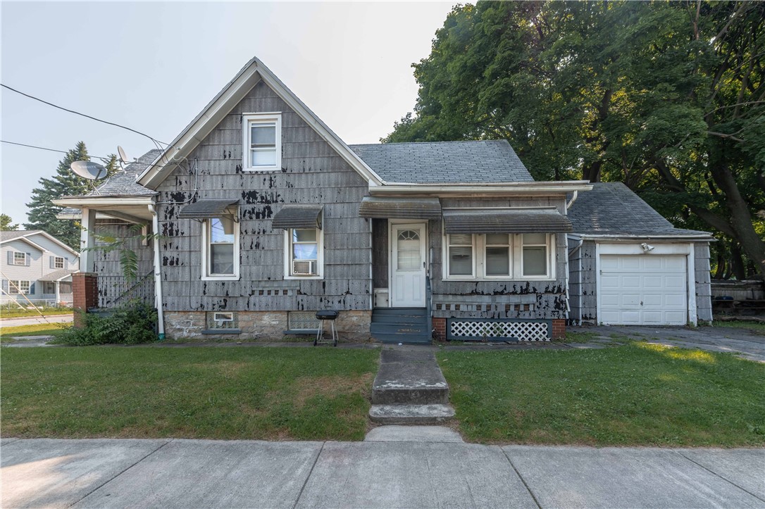 Bay St, Rochester, NY 14609