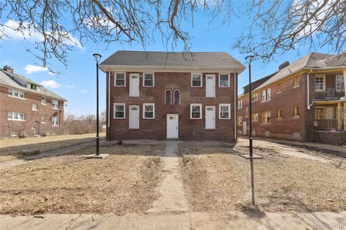 3-2995 Richton St, Detroit, MI, 48206-1159 | Card Image