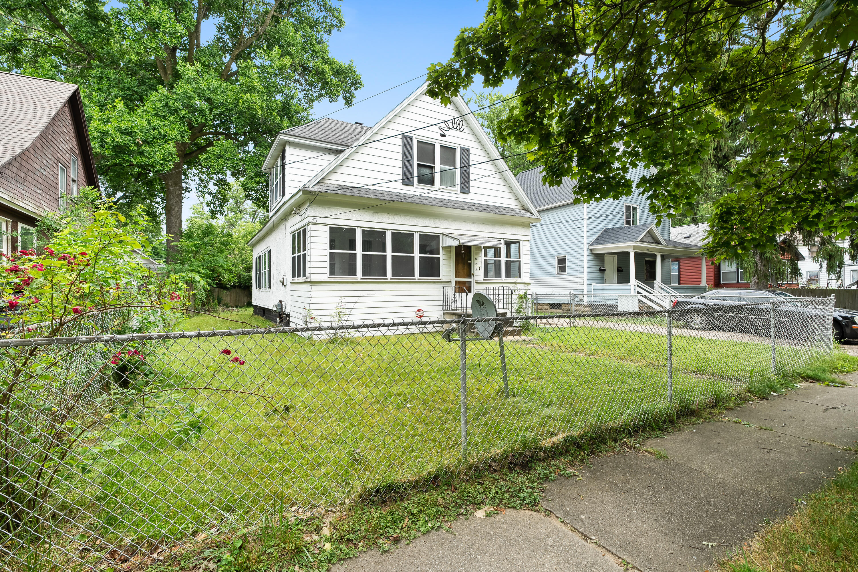 Trimble Ave, Kalamazoo, MI 49048
