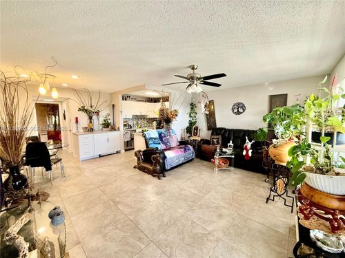 u-431 Chatham U, West Palm Beach, FL, 33417-1867 | Card Image