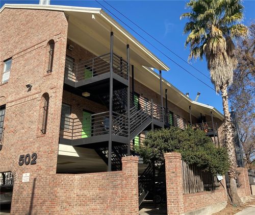 c-502 W 17th St, Austin, TX, 78701-1247 | Card Image