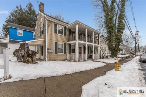 20 Willow Ave, Bloomsbury, NJ, 08804-3117 | Card Image