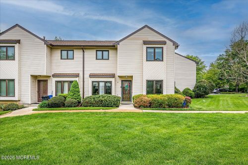 15 Orange Dr, Marlboro, NJ, 07746-1839 | Card Image