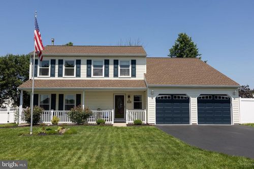2108 Foxtail Dr, Pottstown, PA, 19464-2144 | Card Image