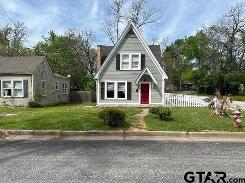 420 Dodge, Tyler, TX, 75701 | Card Image