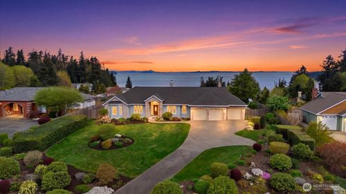 30 Chatham Pl, Camano Island, WA, 98282-7380 | Card Image