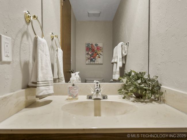 3 - 2806 E 84 Th St, Condo with 3 bedrooms, 3 bathrooms and null parking in Tulsa OK | Image 26
