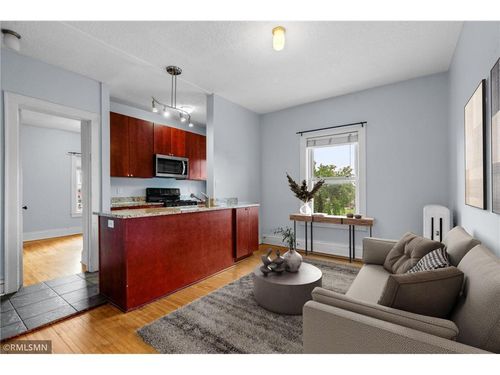 unit-305-2881 Irving Ave S, Minneapolis, MN, 55408-2379 | Card Image