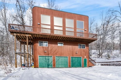 22416 Eagle Glacier Loop, Eagle River, AK, 99577-9531 | Card Image