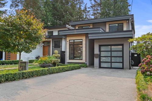 1033 Prospect Ave, North Vancouver, BC, V7R2M6 | Card Image