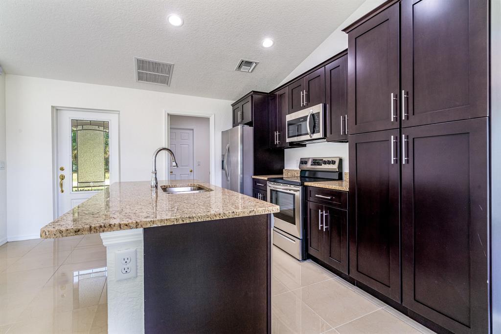Residential in Port St Lucie 5