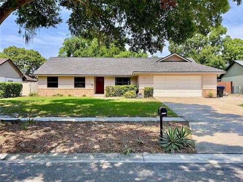 5724 Pitch Pine Dr, ORLANDO, FL, 32819-7147 | Card Image