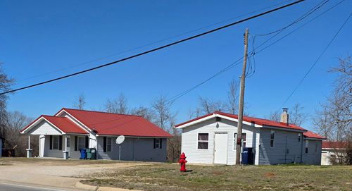 698 700 W Commercial St, Mansfield, MO, 65704-9543 | Card Image