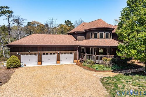 176 Baypointe Ct, Reedville, VA, 22539-3834 | Card Image