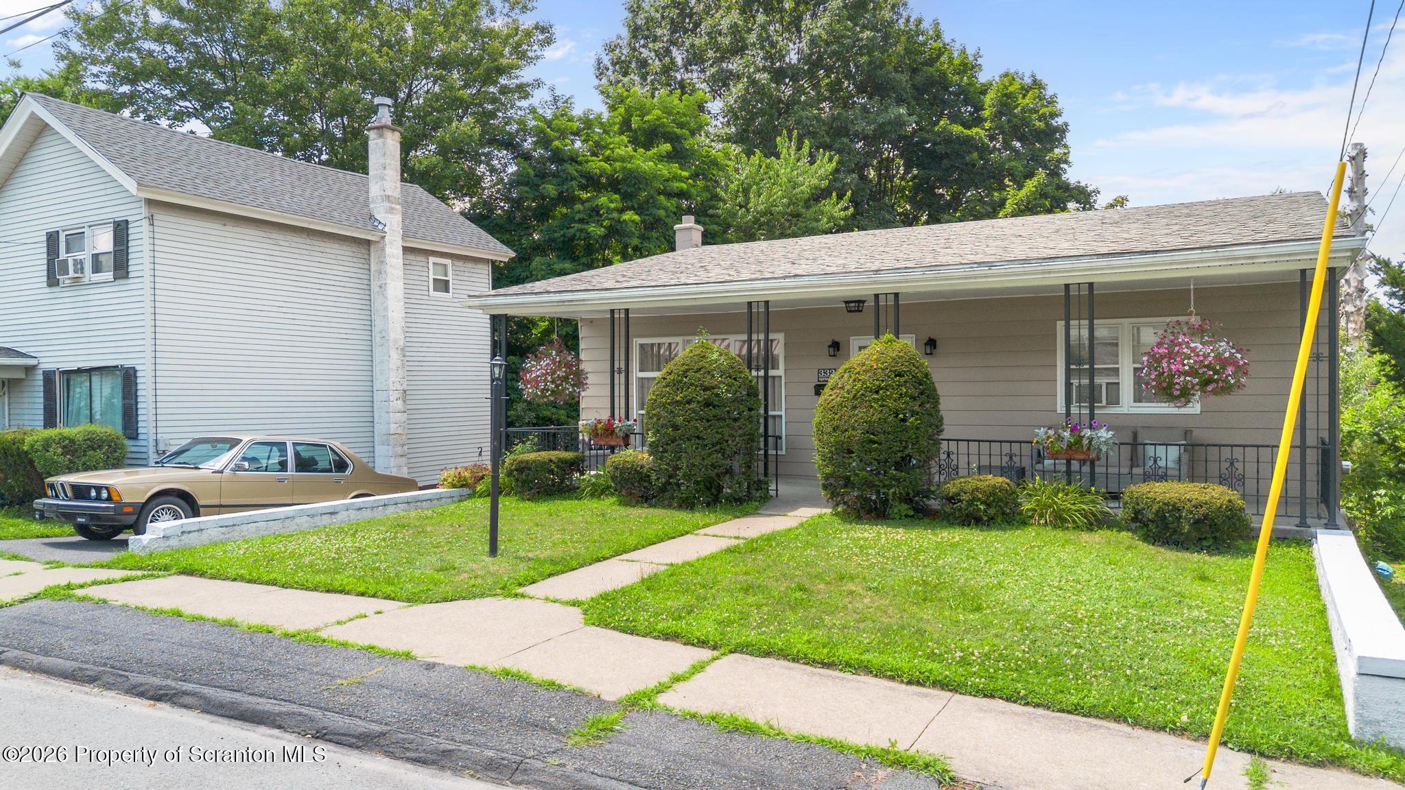 Residential in Dunmore 4