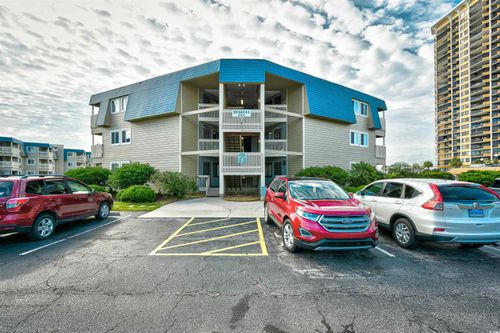 212-9660 Shore Dr, Myrtle Beach, SC, 29572-6122 | Card Image