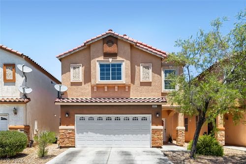 6922 Majestic Palm Dr, Las Vegas, NV, 89122-8629 | Card Image