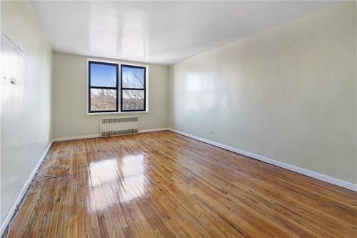 4d-2951 Ocean Ave, Brooklyn, NY, 11235-3262 | Card Image