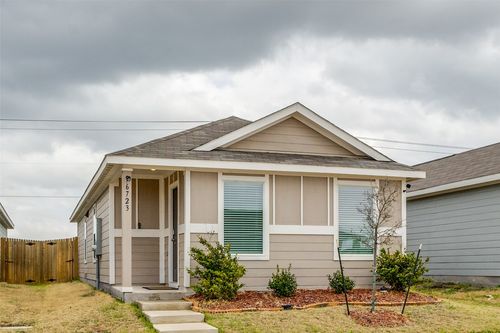6723 Coulter Dr, Princeton, TX, 75407-4171 | Card Image