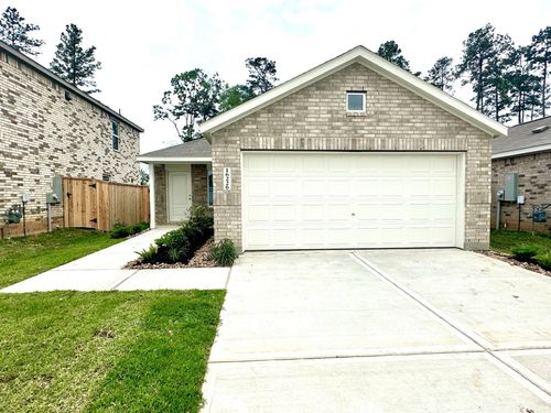 16245 Bergara Bend Drive, Splendora, TX, 77327 | Card Image