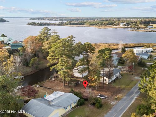 147 Water Front Dr, Cedar Point, NC, 28584-8078 | Card Image