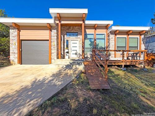 1151 Eastview Dr, Canyon Lake, TX, 78133-6155 | Card Image