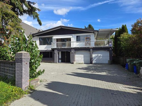 7951 Thormanby Cres, Richmond, BC, V7C4G4 | Card Image