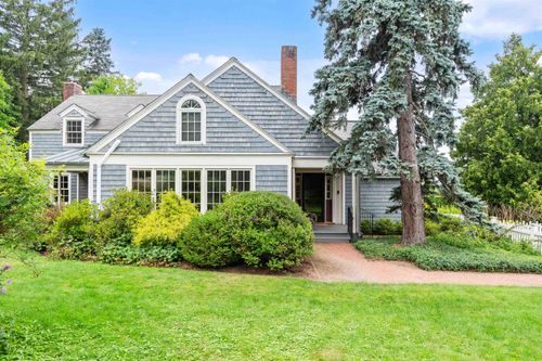 1 Juniper Ter, Burlington, VT, 05401-3920 | Card Image