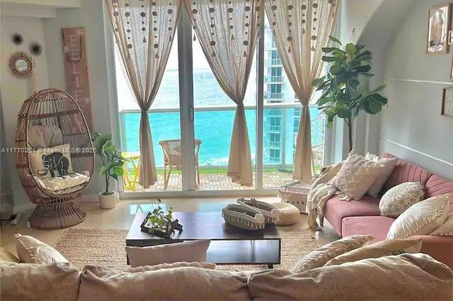 APT-14L - 3901 S Ocean Dr, Condo with 1 bedrooms, 2 bathrooms and null parking in Hollywood FL | Image 5