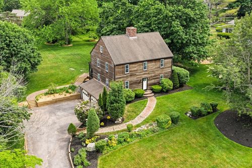 19 Old Bridge Rd, Hanover, MA, 02339-2331 | Card Image