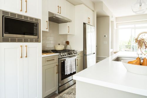 125-1833 165a Street, Surrey, BC, V3Z9N3 | Card Image