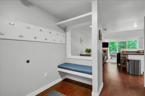 85-251 Mountainside Dr, Warren, VT, 05674-9646 | Card Image