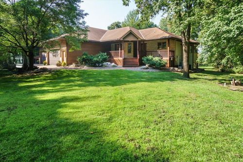 956 160th Ln Ne, Ham Lake, MN, 55304-7906 | Card Image