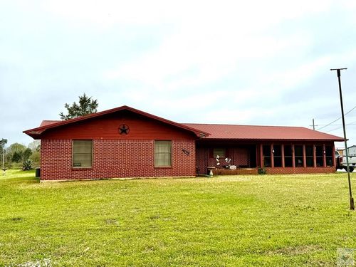 409 6th St, Queen City, TX, 75572-2297 | Card Image