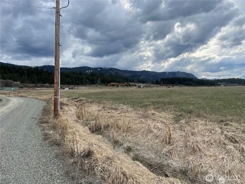 141 Tetons Ln, Cle Elum, WA, 98922-2801 | Card Image