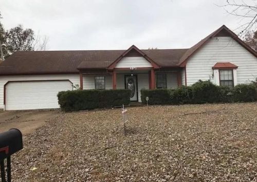 4551 E Pine Top Cir, Memphis, TN, 38141 | Card Image